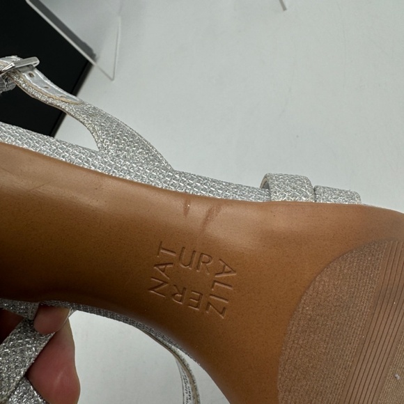 NEW Naturalizer Vanessa Dress Sandal US Size 7 READ - Picture 6 of 10